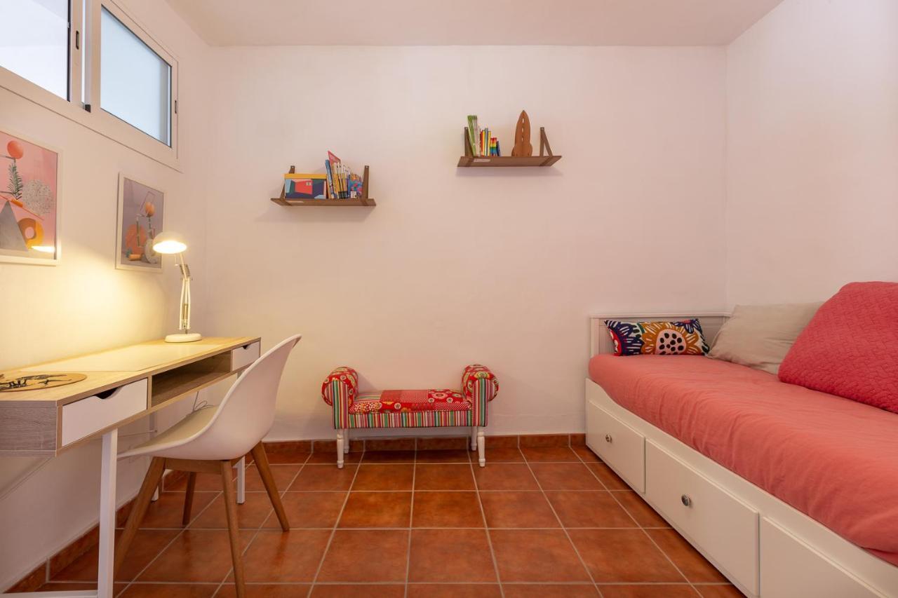 Casa Randonneur, Traditional Townhouse In Alora. エクステリア 写真
