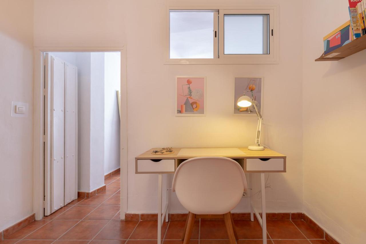 Casa Randonneur, Traditional Townhouse In Alora. エクステリア 写真