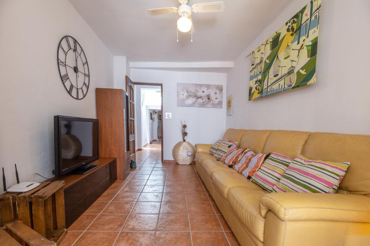 Casa Randonneur, Traditional Townhouse In Alora. エクステリア 写真